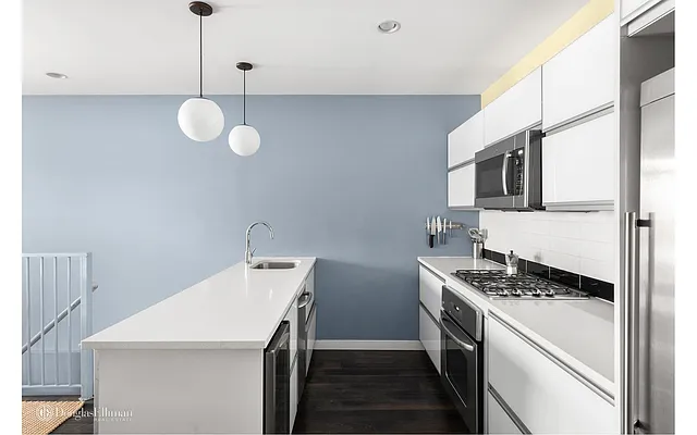 Sold by Douglas Elliman | media 3