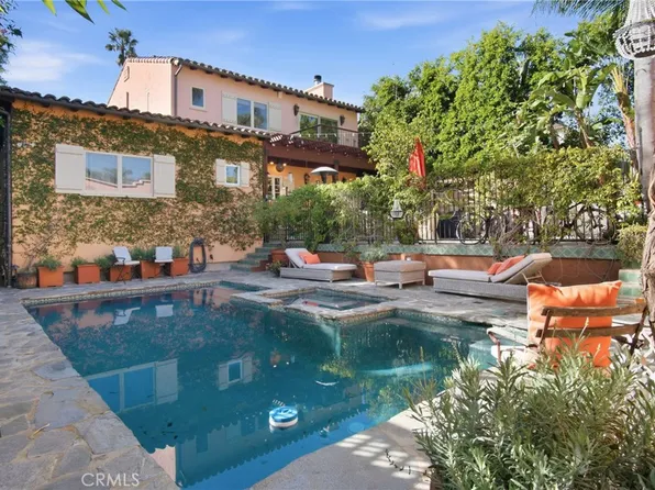 3524 Grand View Blvd, Los Angeles, CA 90066