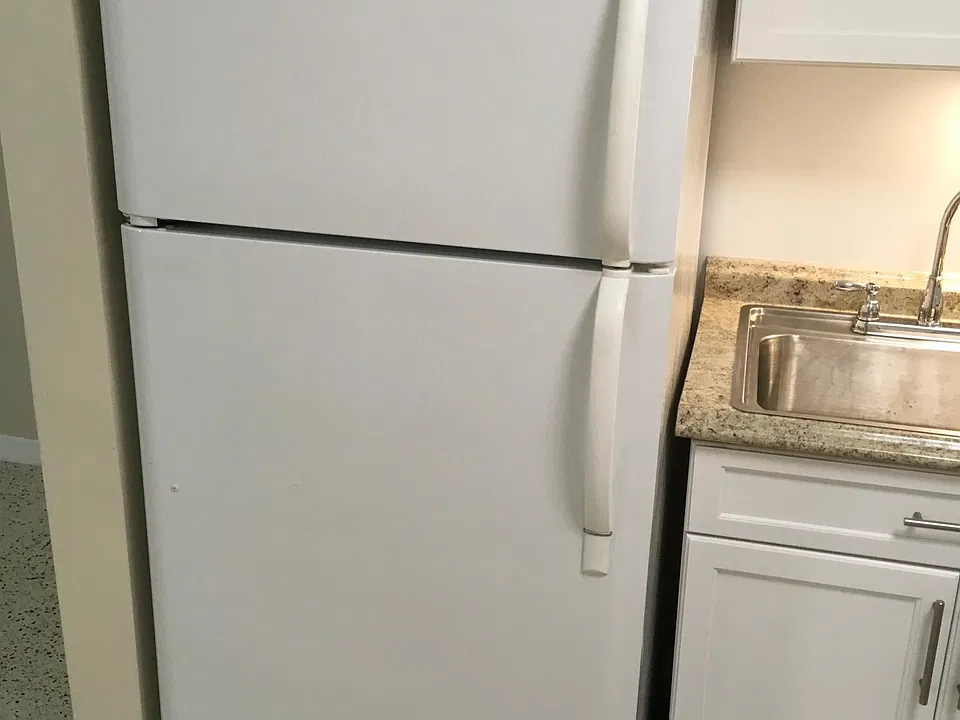 Refrig