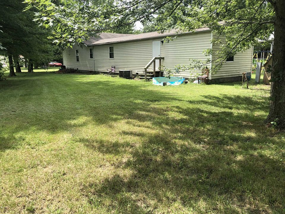 2nd image of 1106 E 14th St