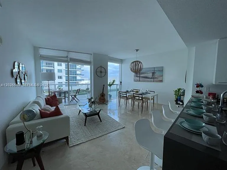 6515 Collins Ave #710 — Photo 12