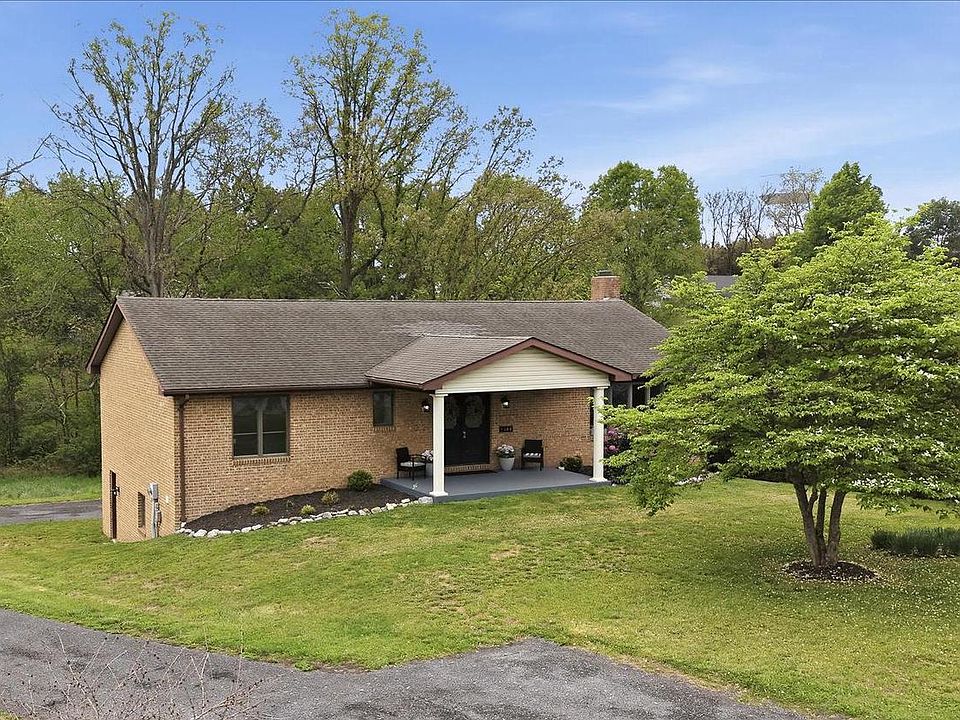 1st image of 144 Brenda Dr