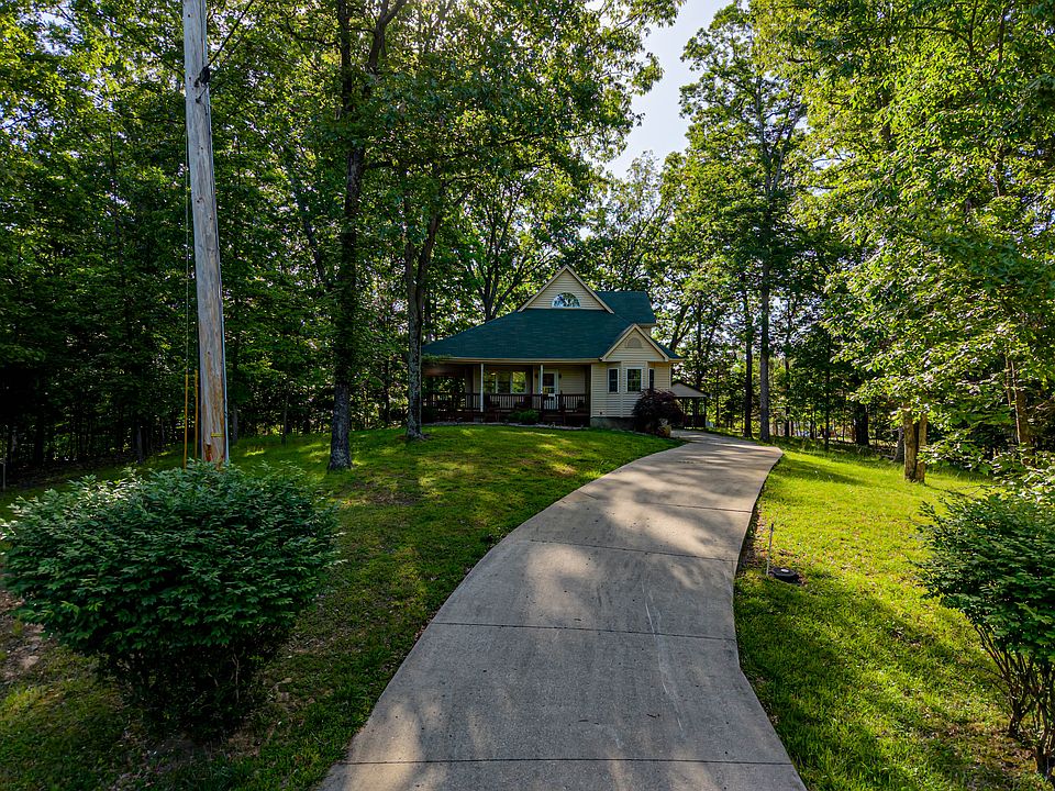 1st image of 124 Mockingbird Rd