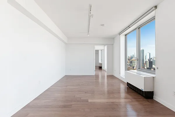 Rented by Greystar | media 16