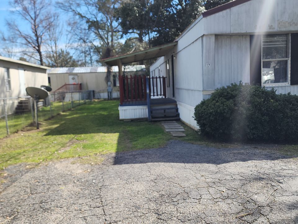 1st image of 744 Carter Dr