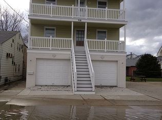 418 E 4th Ave, North Wildwood, NJ 08260