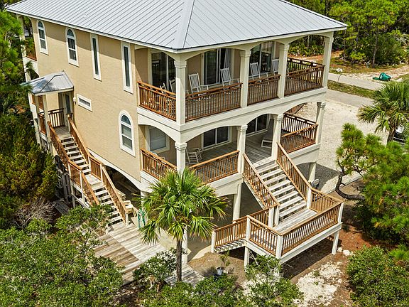 2nd image of 2156 Seahorse Ln