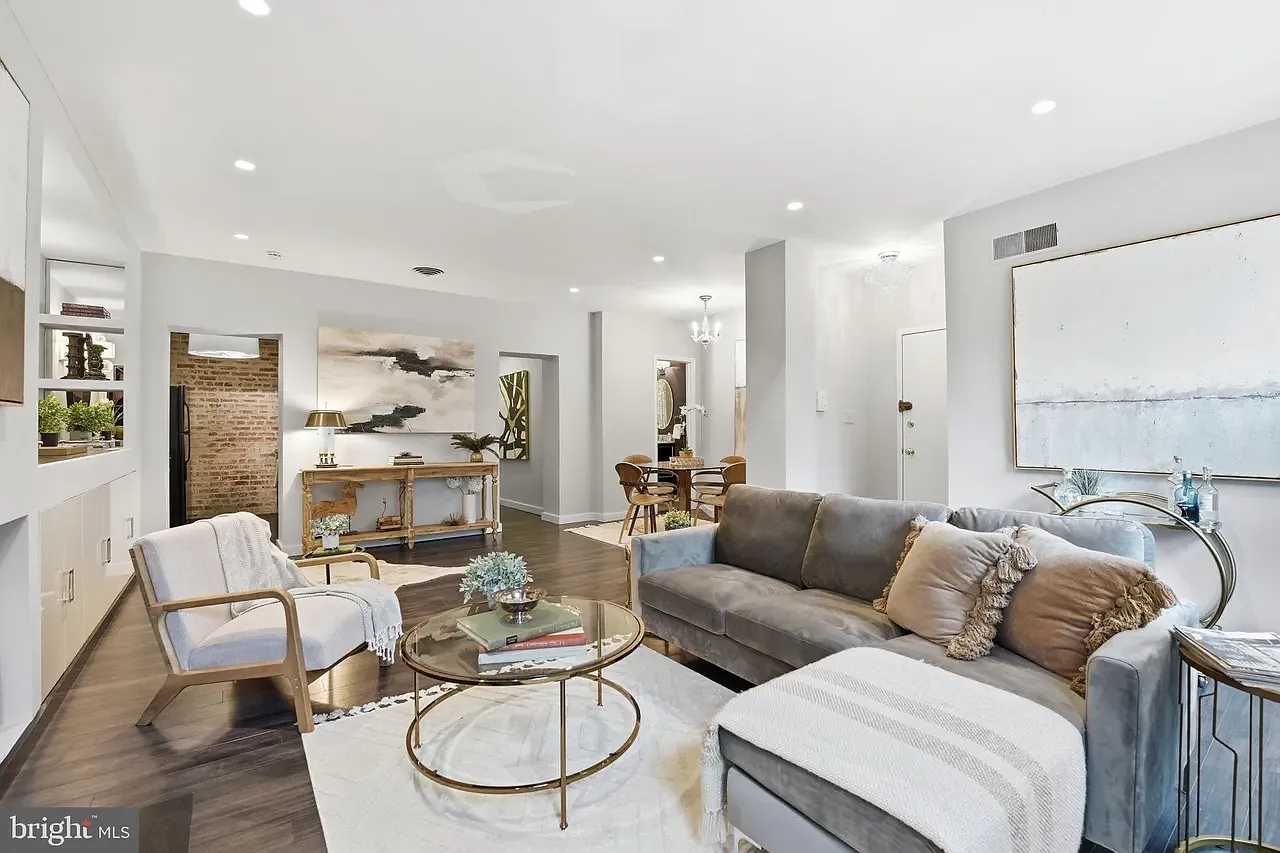 2 bed, 1150 sqft, $4,400 — Photo 1