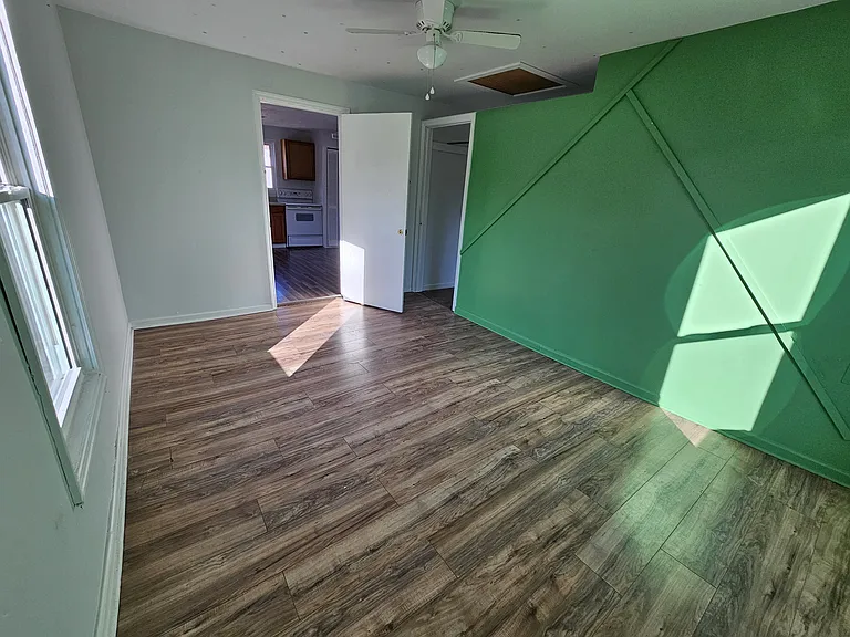 724 Page Ave — Photo 8