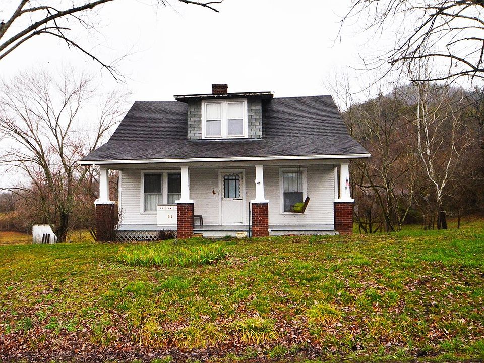 1st image of 298 Carhartt Ave
