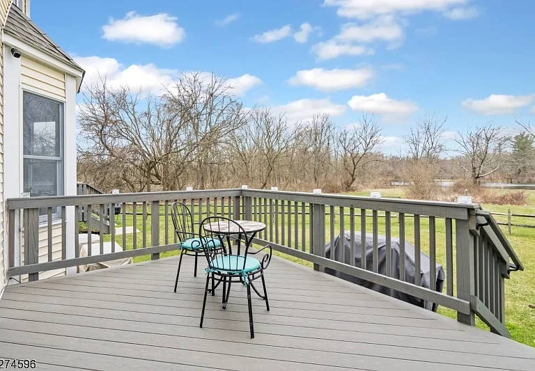 18 Pond Ridge Dr — Photo 28