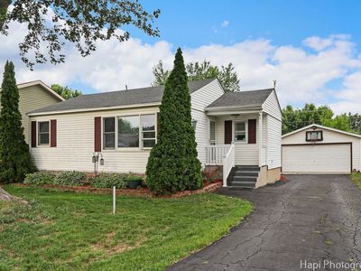 1912 Oak Dr, McHenry, IL, 60050