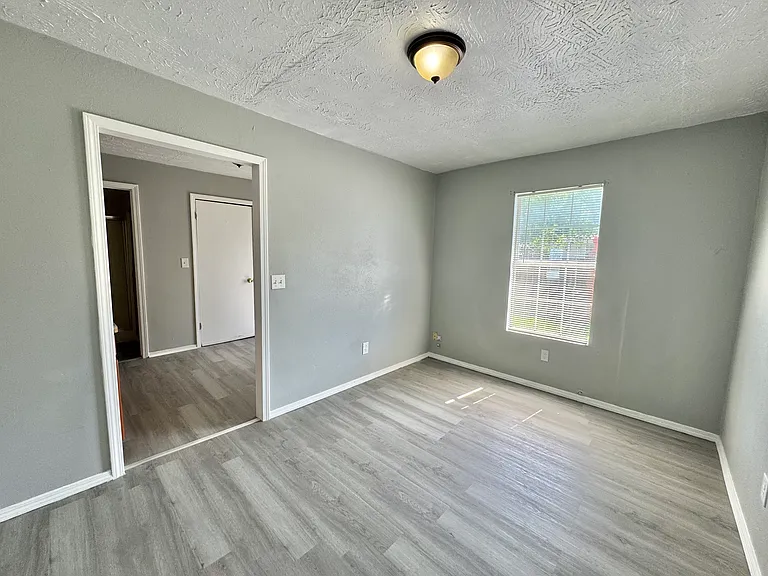 1501 SW 30th St #1501 — Photo 9