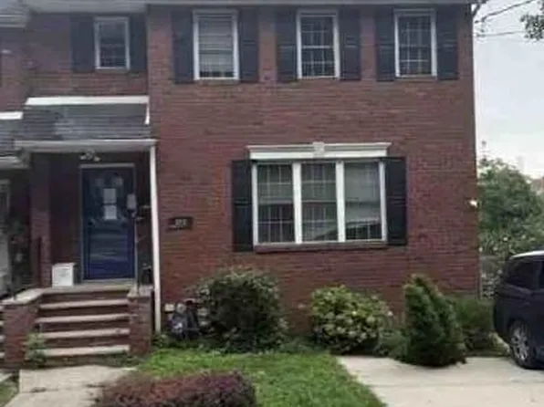 555 Van Duzer Street, Staten Island, NY 10304