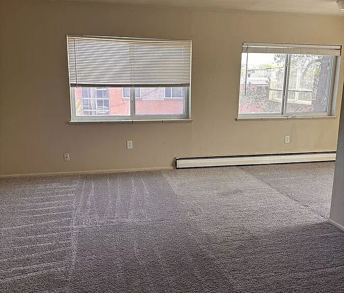 551 S Fairfax Street — Photo 6