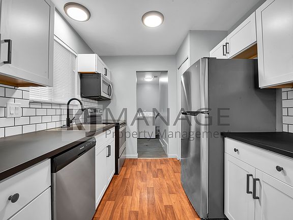 2nd image of 34417 Donnelly St
