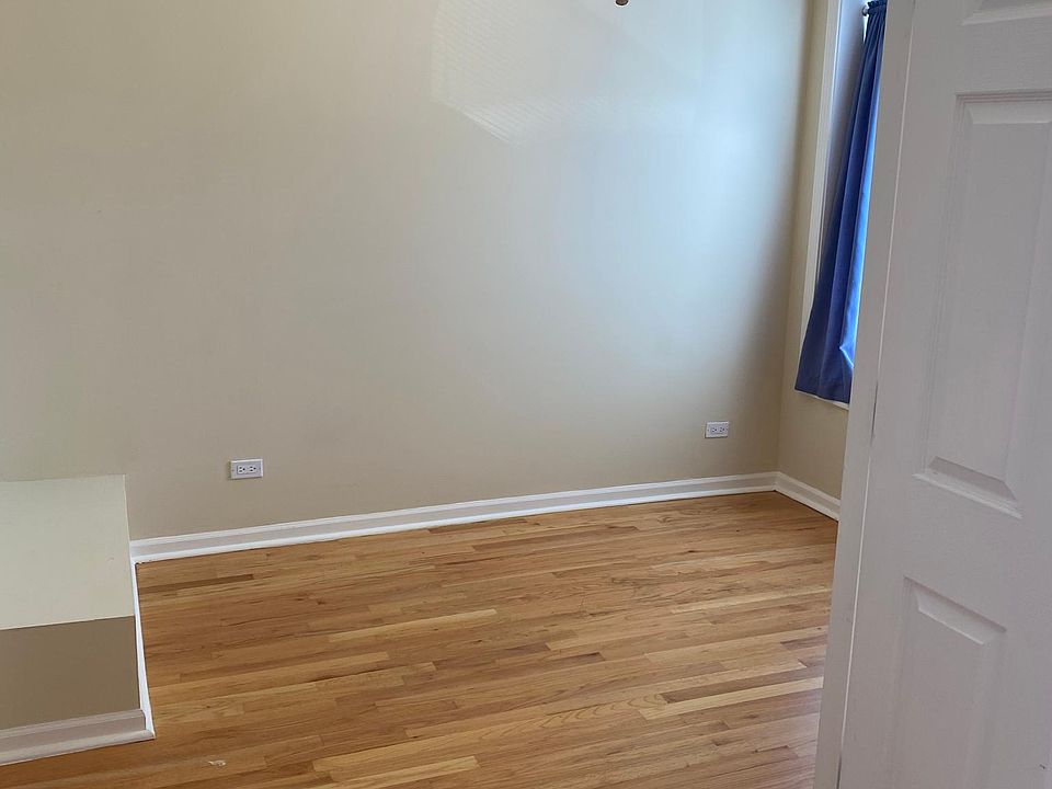 2nd image of 966 E 62nd St #2A