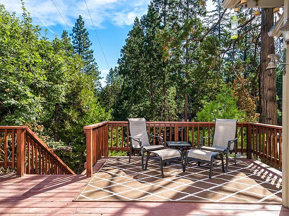 2nd image of 23048 Sierra Dr