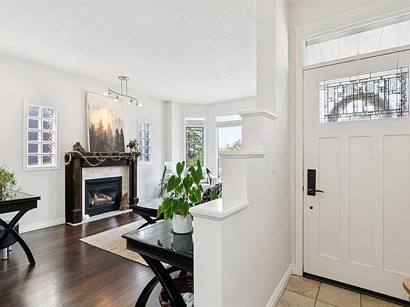 3rd image of 2213 N 27th Ave SW