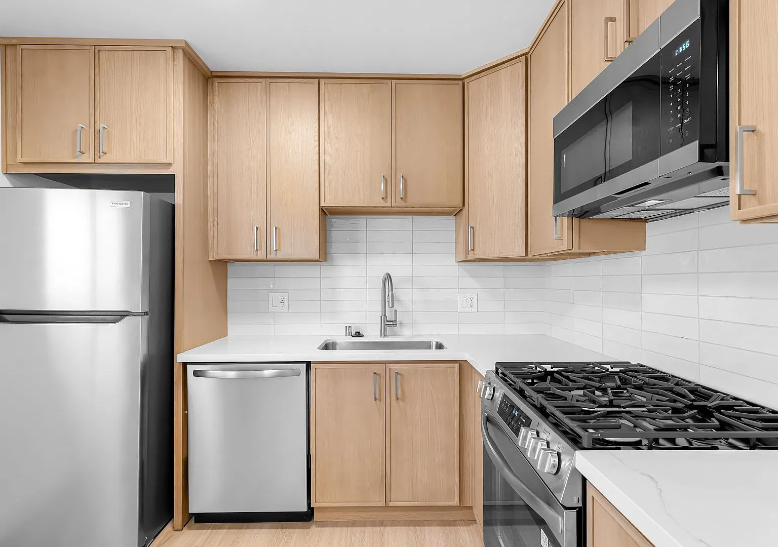 Perch Apartments | North Park Fully Renovated with Stunning City Views — Photo 2