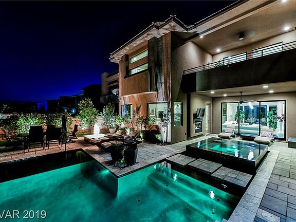 4th image of 62 Pristine Glen St