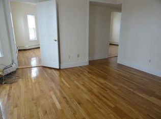 34 Bond St #5, Somerville, MA 02145