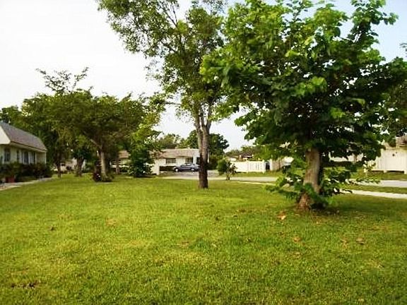 2nd image of 17006 SW 113th Ct #51241C