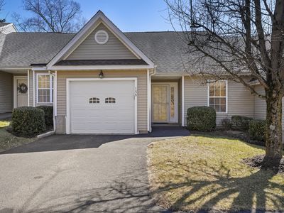 156 Jennifer Lane #156, Sandy Hook, CT, 06482
