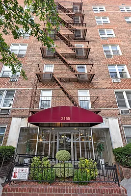 Sold by Remax Edge | media 22
