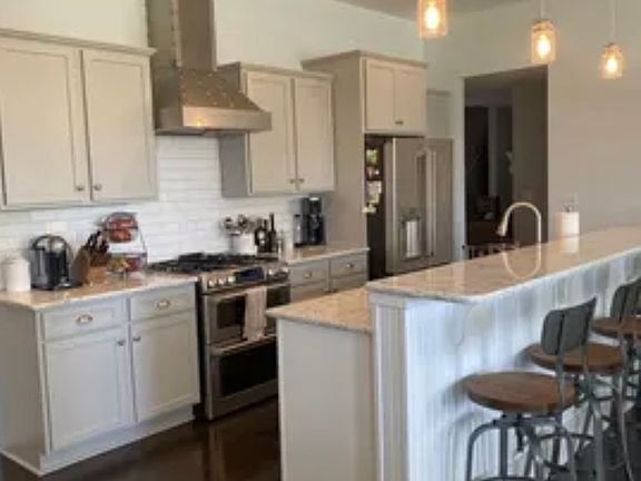 3rd image of 1928 Springwood Dr