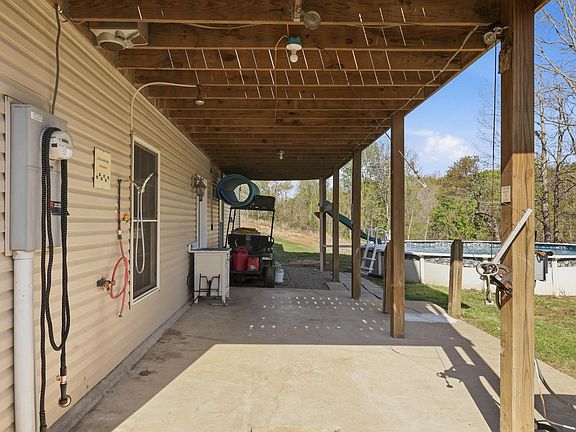 5th image of 1340 Nunn Switch Rd