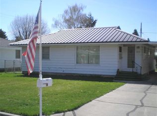 527 E Butterfield St, Weiser, ID 83672