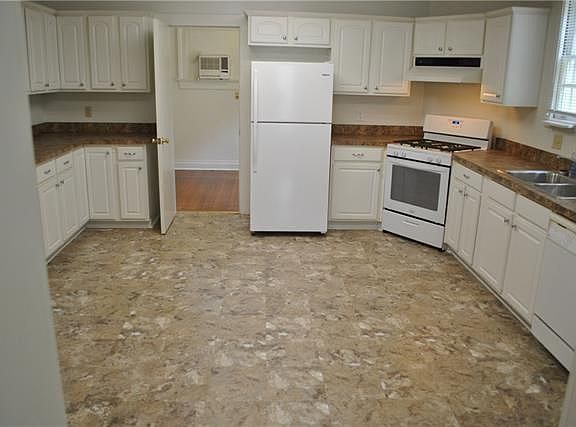 5th image of 5323 S Liberty St