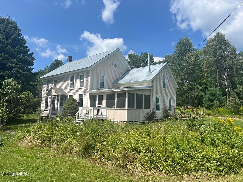 4th image of 675 Creek Road