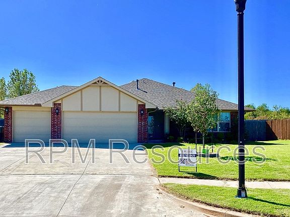 2nd image of 10800 SE 27th St
