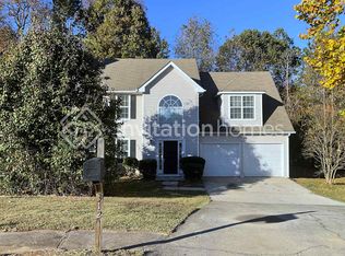 312 Falls Ct, Hampton, GA 30228