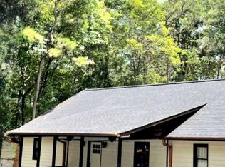 94 Ridgecrest Cir, Ellijay, GA 30540