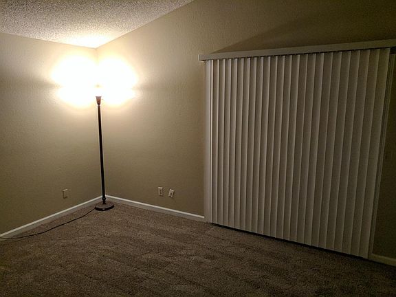 3rd image of 4815 Acclaim Ct