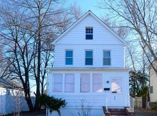 316 Demorest Ave, Avenel, NJ 07001
