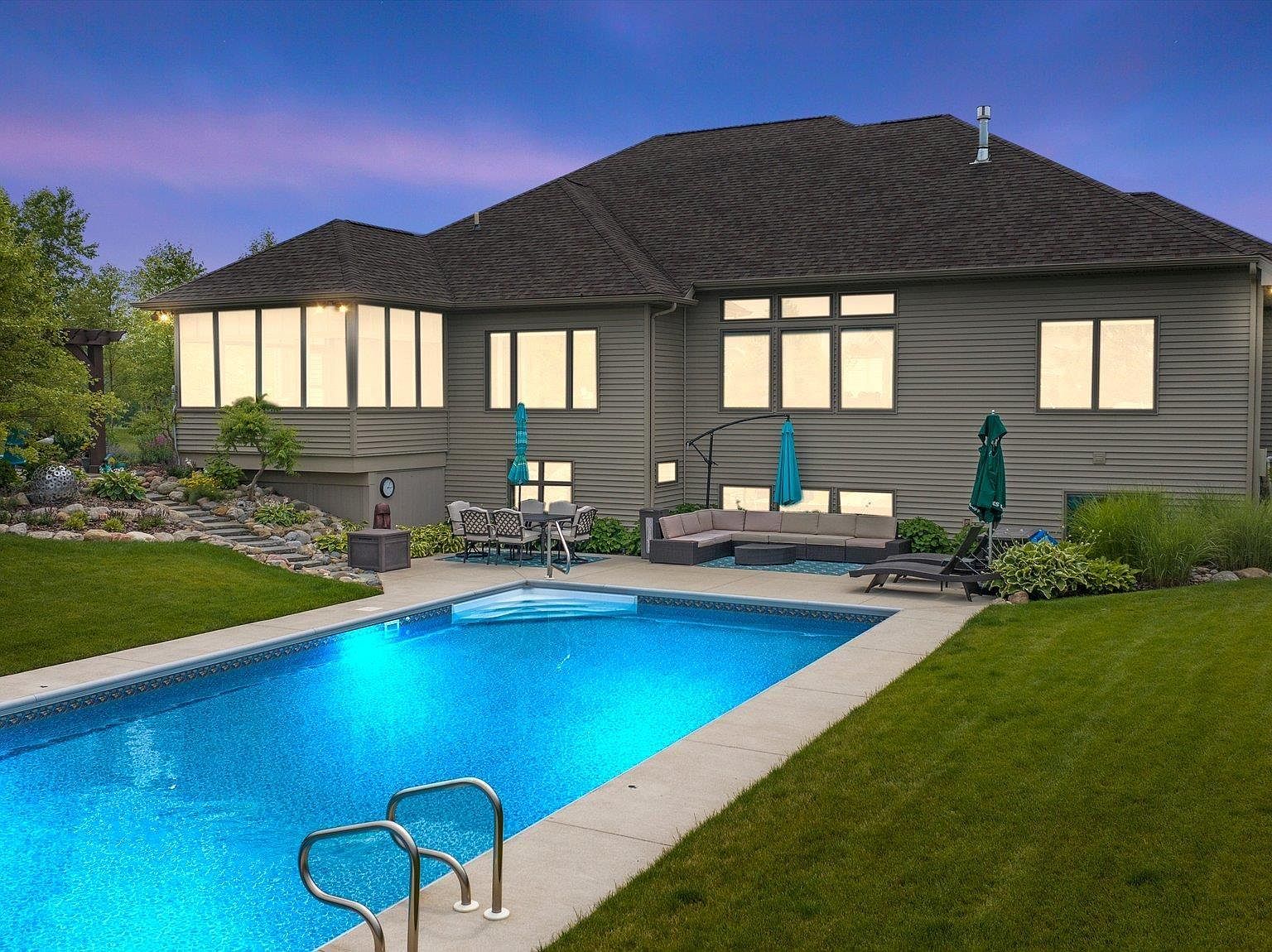 16006 Ballantyne Trl, Huntertown, IN 46748 Zillow