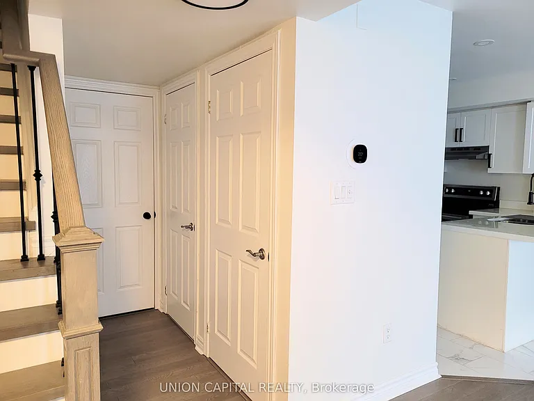 314 John St #190 — Photo 5