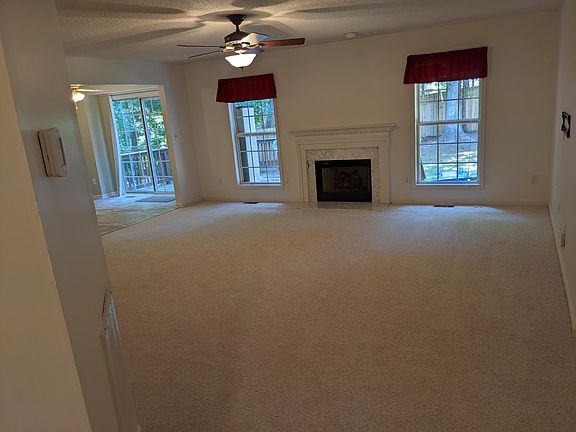 3rd image of 603 Wyndham Dr