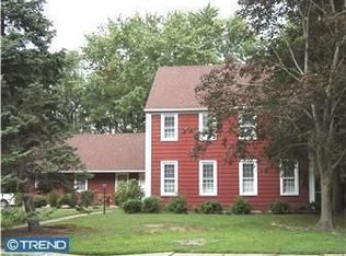 2 Rooftree Rd, Cherry Hill, NJ 08003