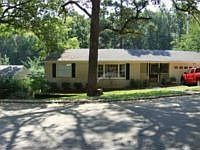 1st image of 17 Coolwood Dr