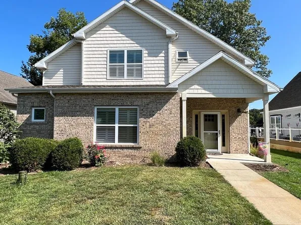 710 E Terrace Bay Ct, Monticello, IN 47960