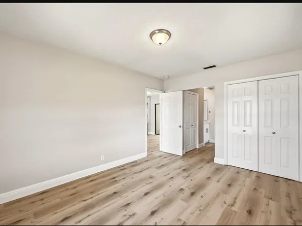 8 NE 9th Ave, Deerfield Beach, FL 33441