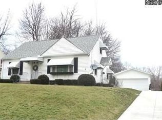 221 Glenn St, Barberton, OH