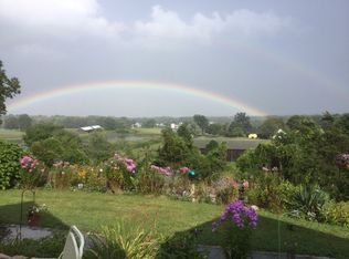 890 Barry St, Feeding Hills, MA 01030