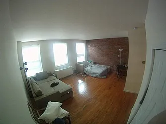 Rented by Vivaldi Real Estate