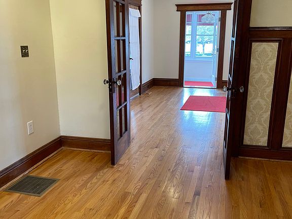 5th image of 512 Oswego St Floor 2
